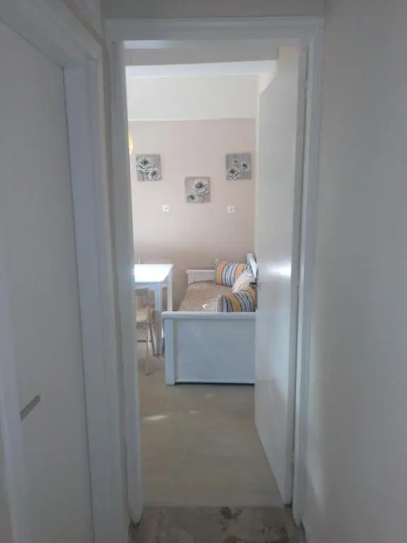 Iokasti Studios 5