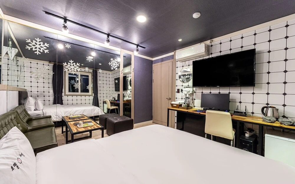 Incheon (Dongam) Neukim Hotel