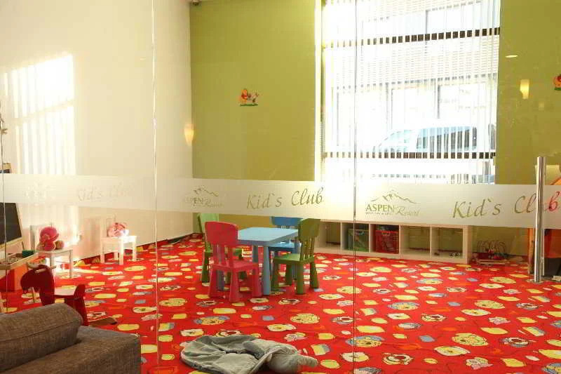 Aspen Resort Golf & Ski