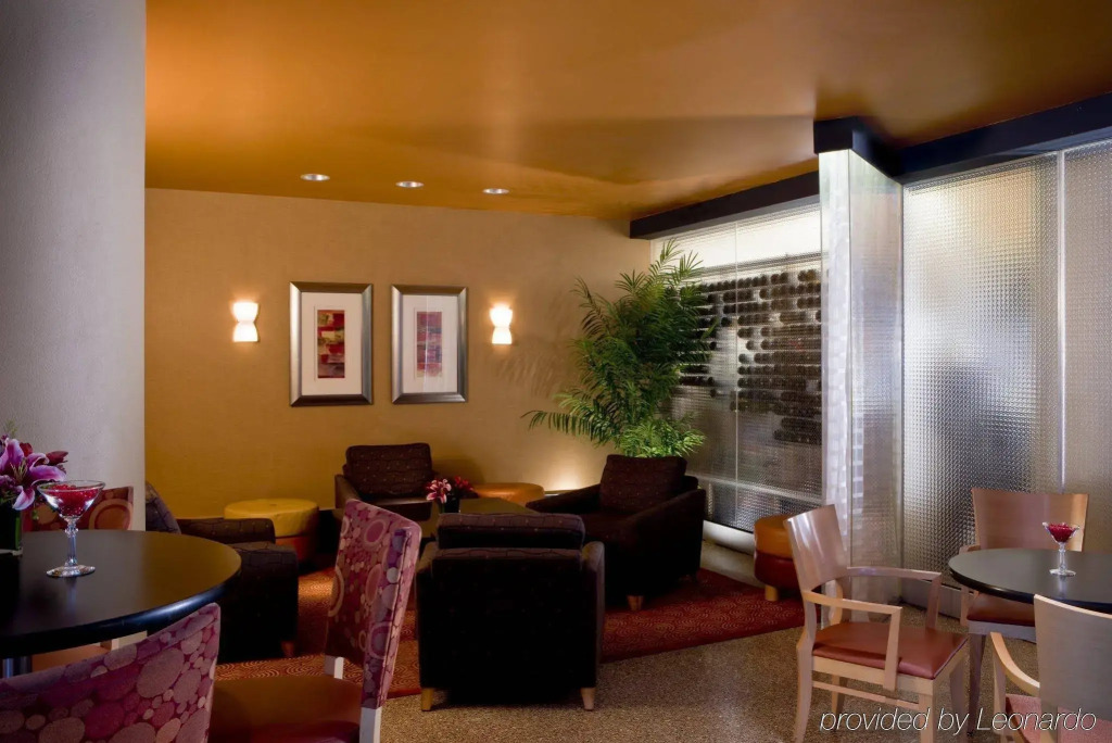 Holiday Inn Washington Capitol-National Mall by IHG
