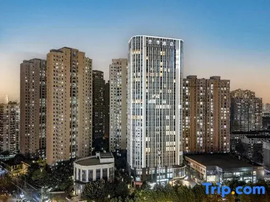 JI Hotel (Wuhan Xinrong Paradise Walk Houhu Avenue)