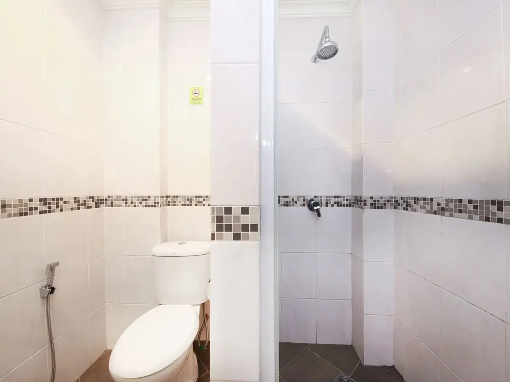 OYO 1108 Bundusan Hotel