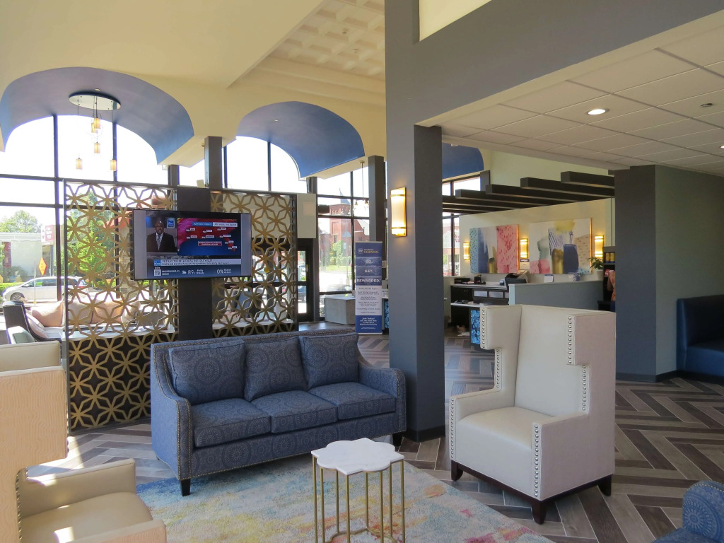 Best Western Plus Landmark Inn