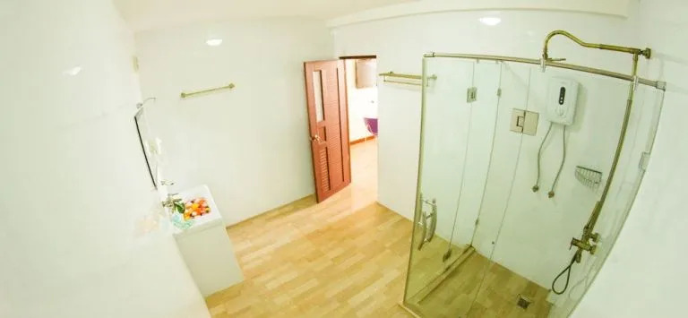 Oceania Boutique Hotel