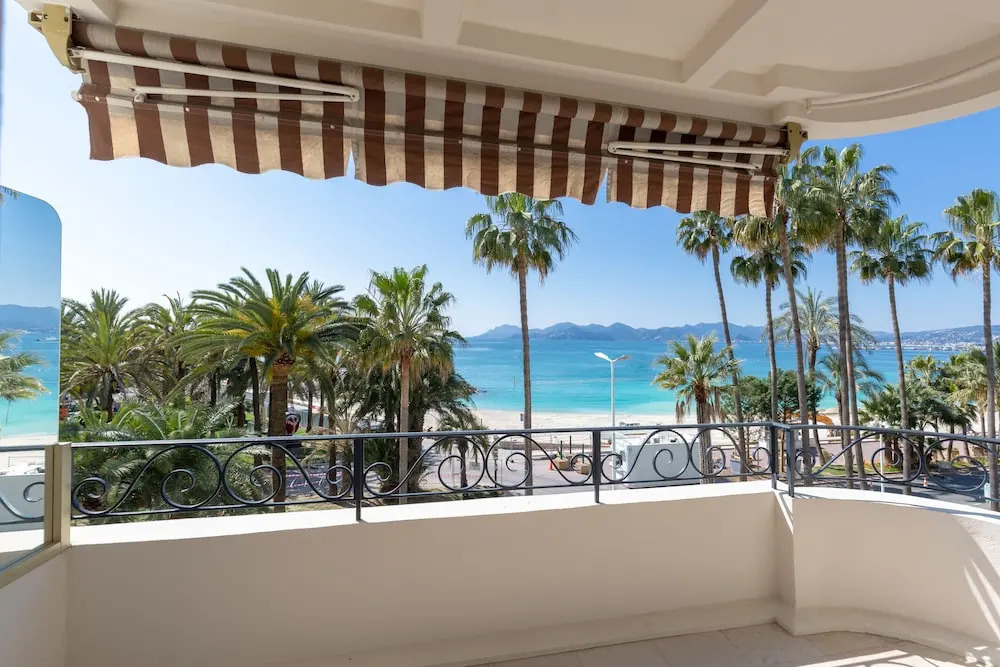 VANEAU Appartement avec vue mer incroyable