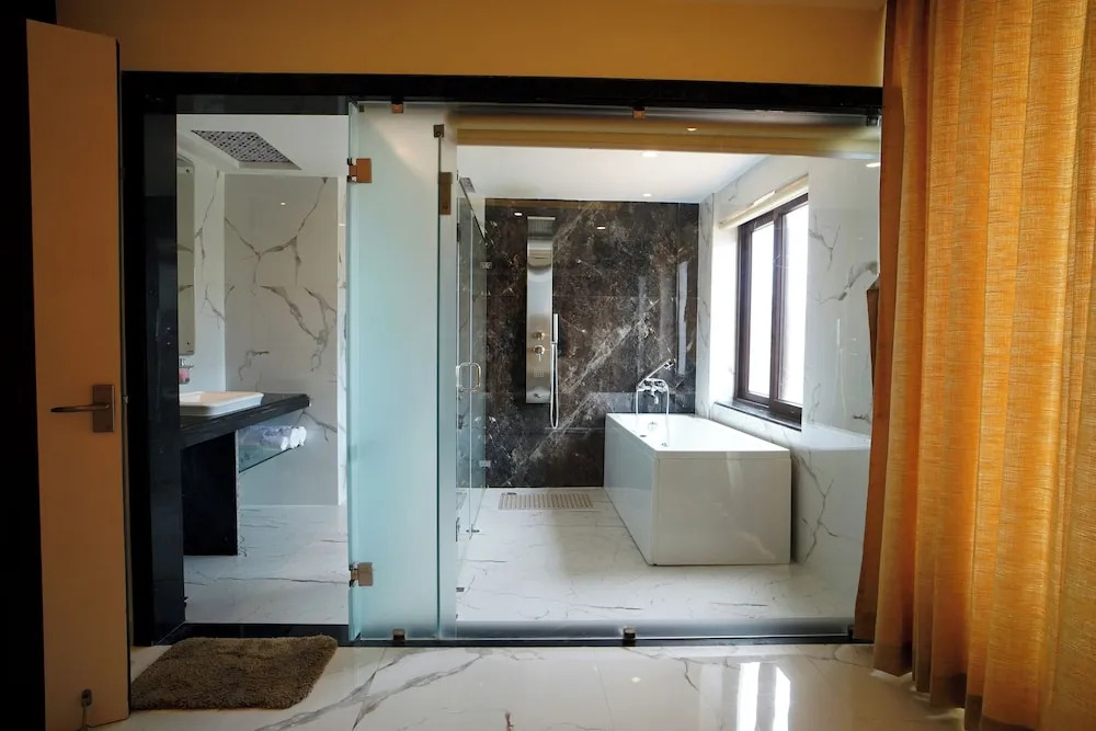 Shanti Seaview Resort & Spa
