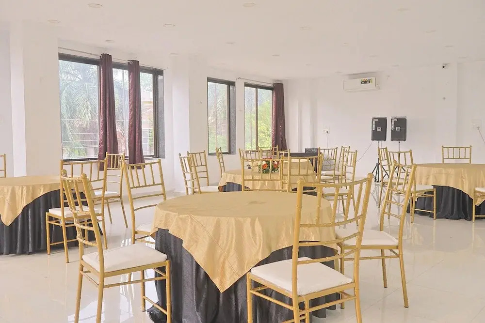 Hotel Golden Tree