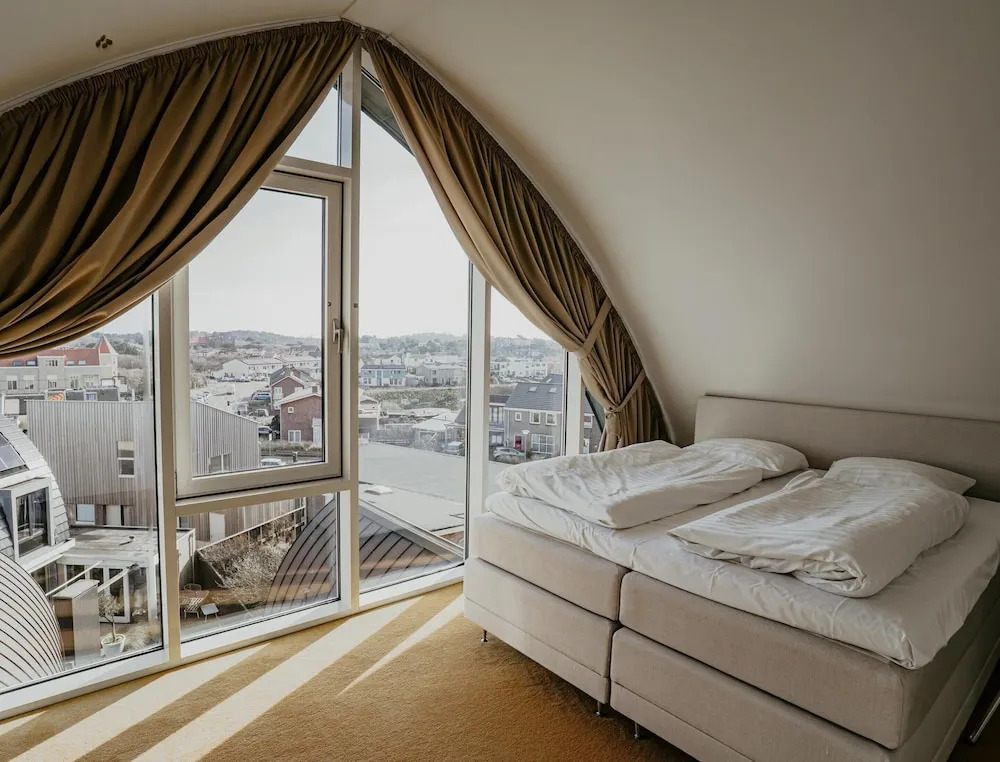 Apartment in Egmond With Sea Views