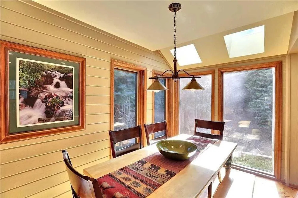 Hideaway Cabin House