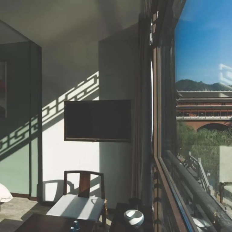 Floral Hotel Fenghuang Molan Riverview