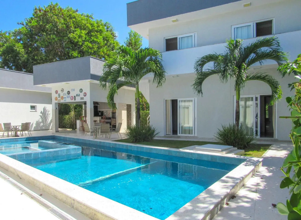 Casa c otimo lazer prox a Praia de Itacimirim BA
