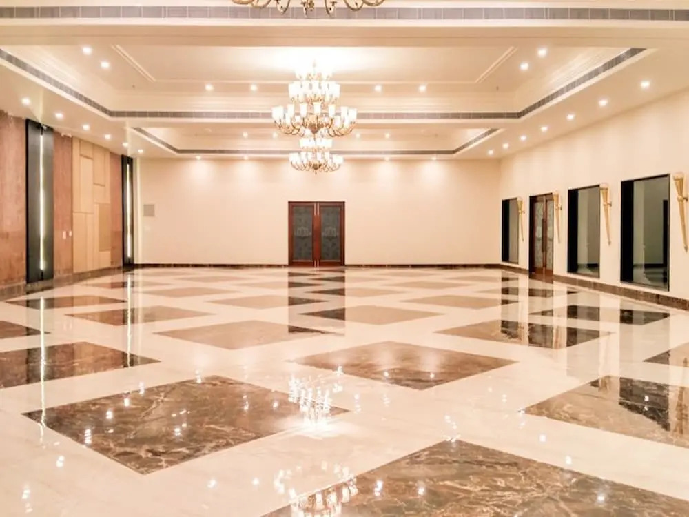 OYO 16768 Hotel Lotus Grand