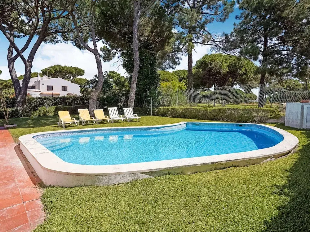 Villa in Vilamoura with Private Pool