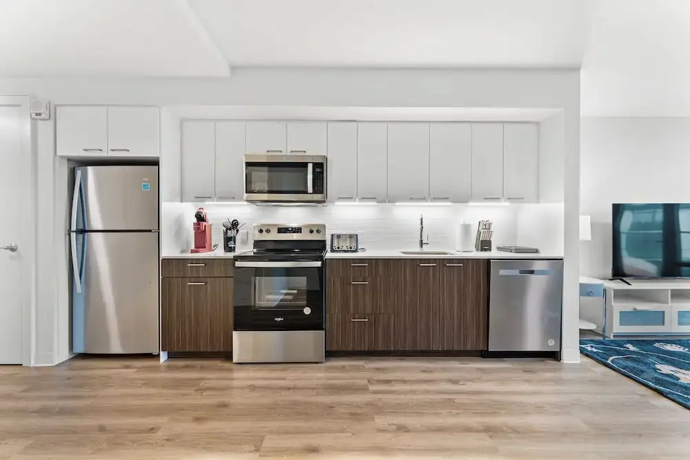 Furnished Luxury Apartment Next to Harvard Stadium