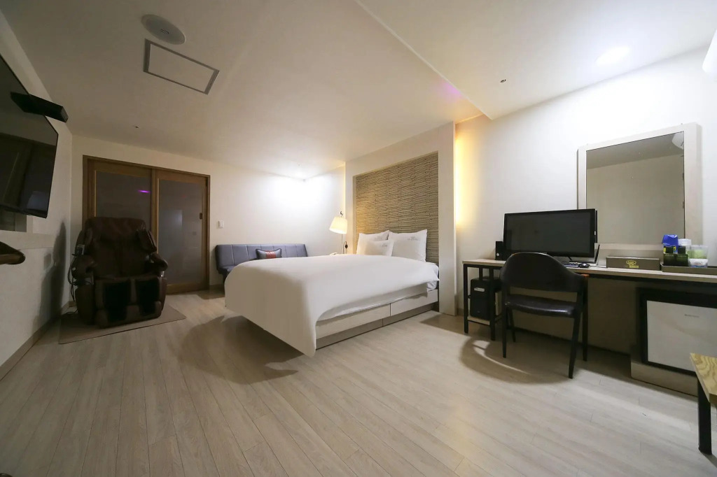 CNN Hotel