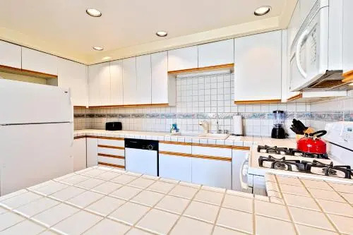 #844 - Sunny Delight I Two-Bedroom Holiday Home