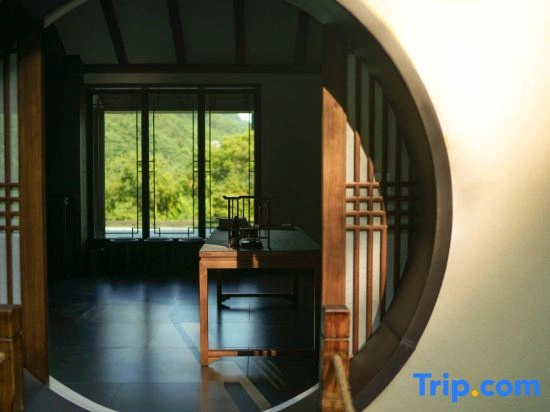 Qingcheng Mountain No Boundary Mountain Residence