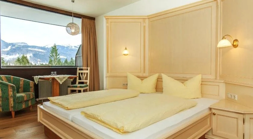 Priv. Ferienwohnung Dachsteinblick | Hubschneider