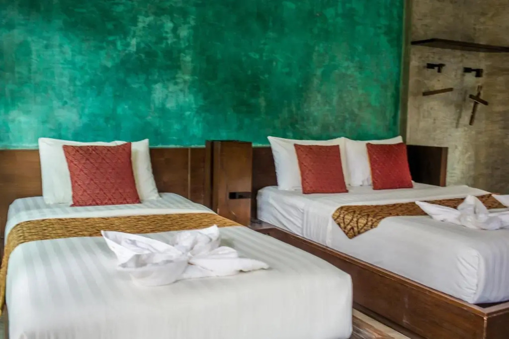 Silver Sands Resort - Koh Tao