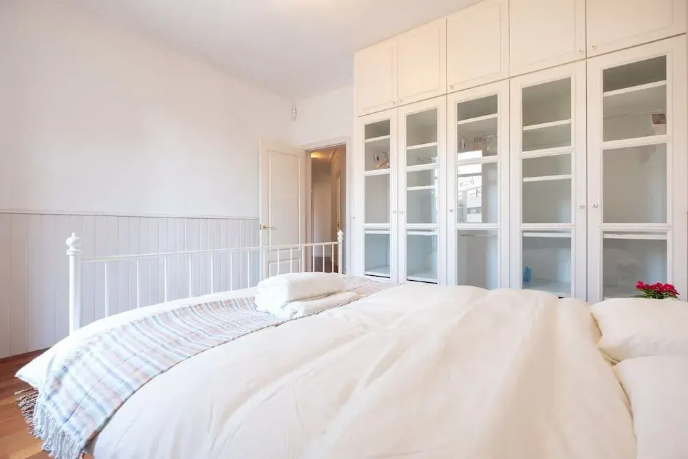 Stunning 4BR Apart in Sagrada Familia