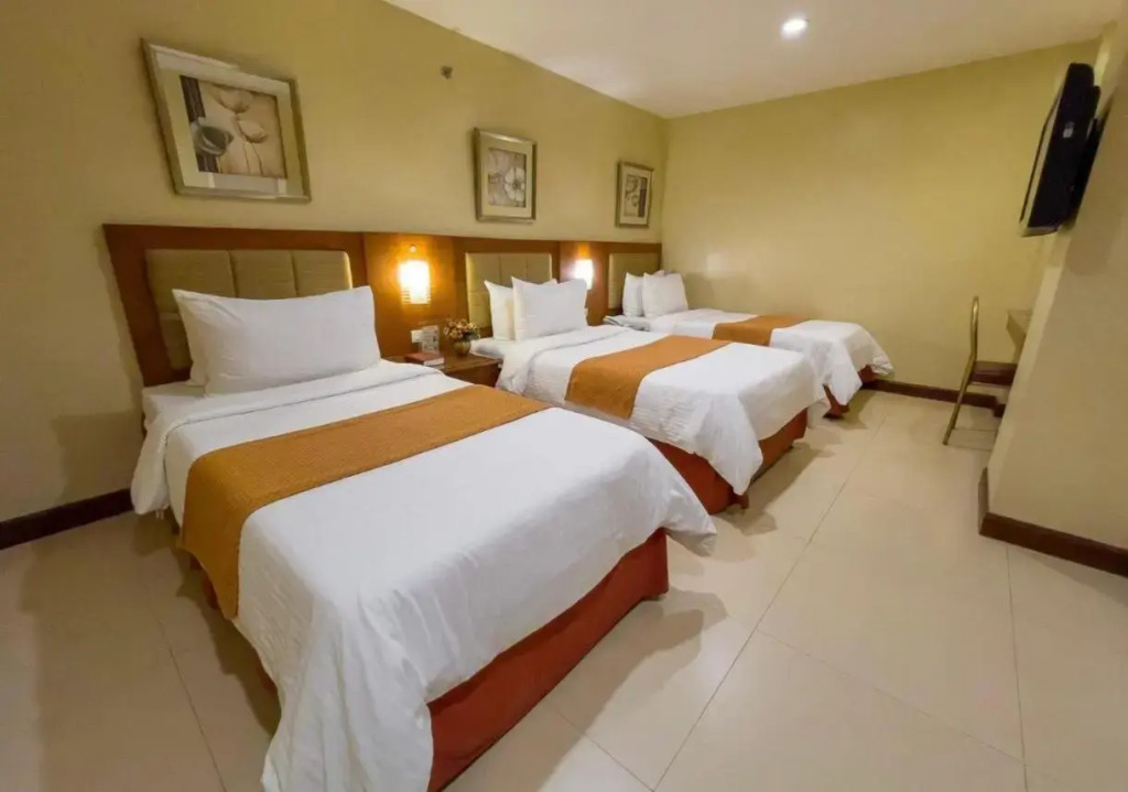 Royal Garden Hotel