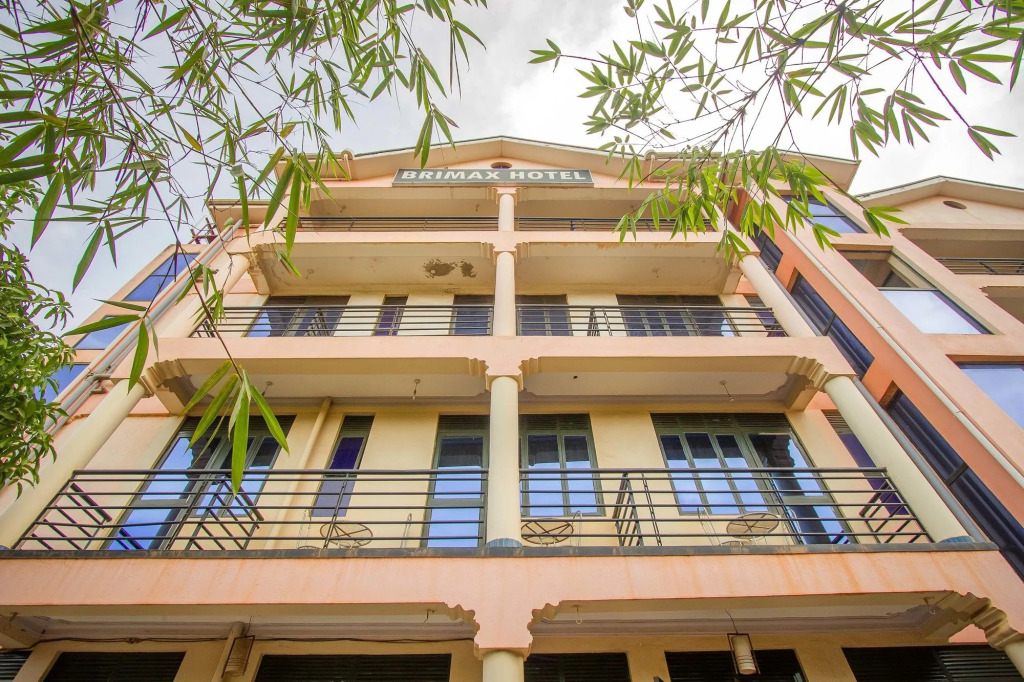 Brimax Hotel