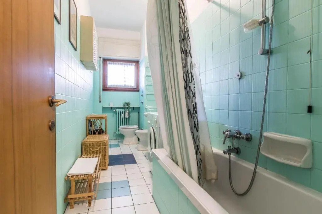 ALTIDO Quiet Apt for 4 with Terrace near train station