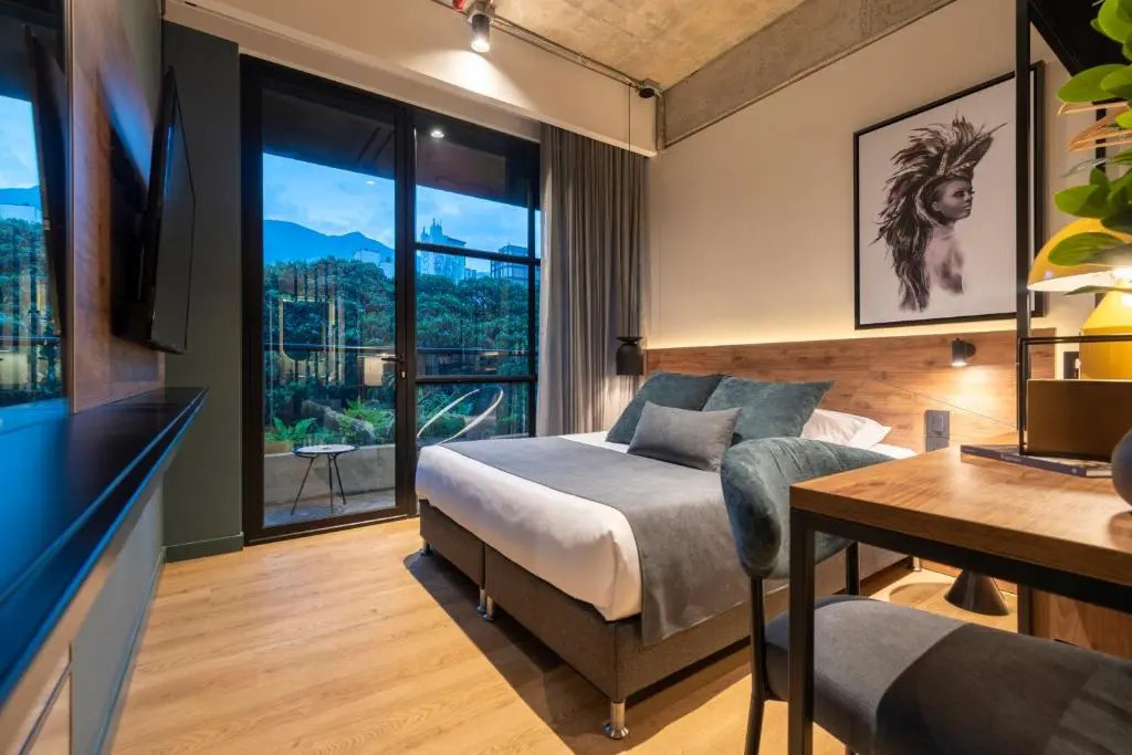 Hashtag 98 Hotel By Jalo