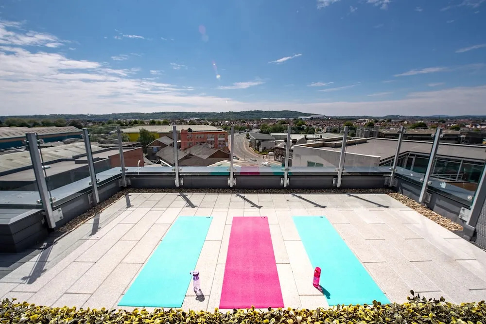 Stylish warehouse apartment in Central Cardiff