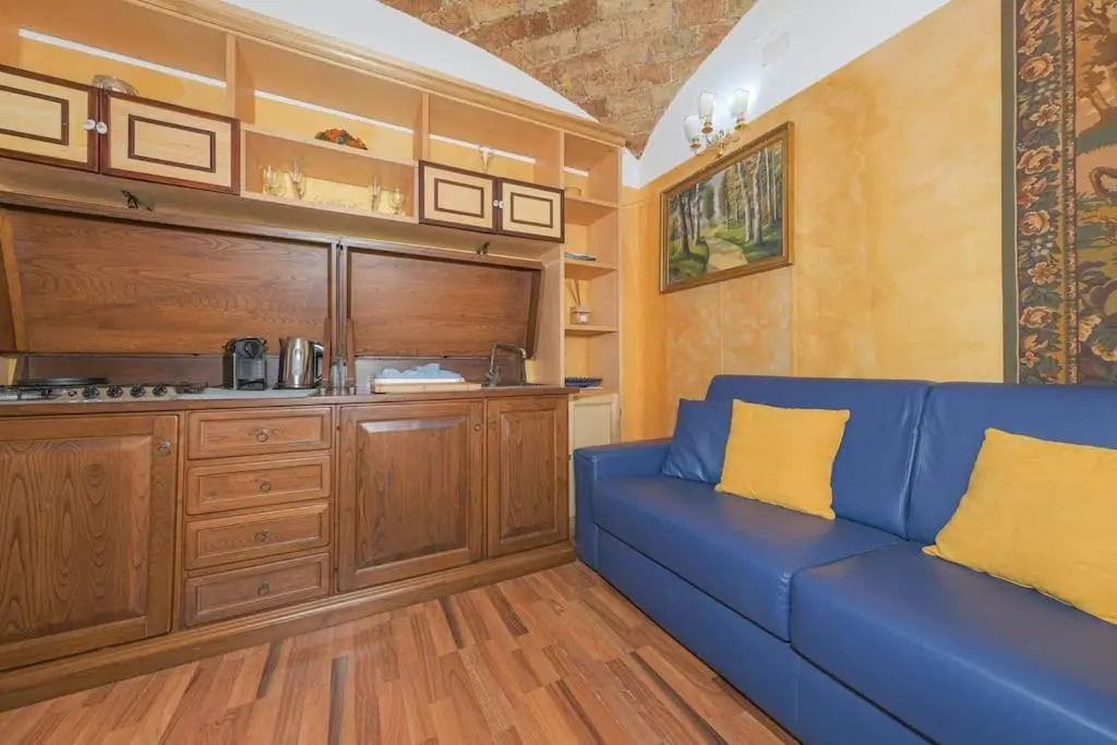Salaria Luxury Suites