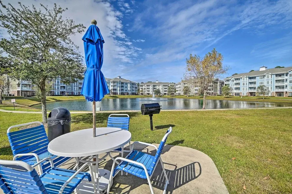 Magnolia Pointe Two-bedroom Apartment 402-4833