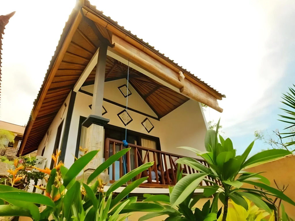 Warung Ary & Home Stay