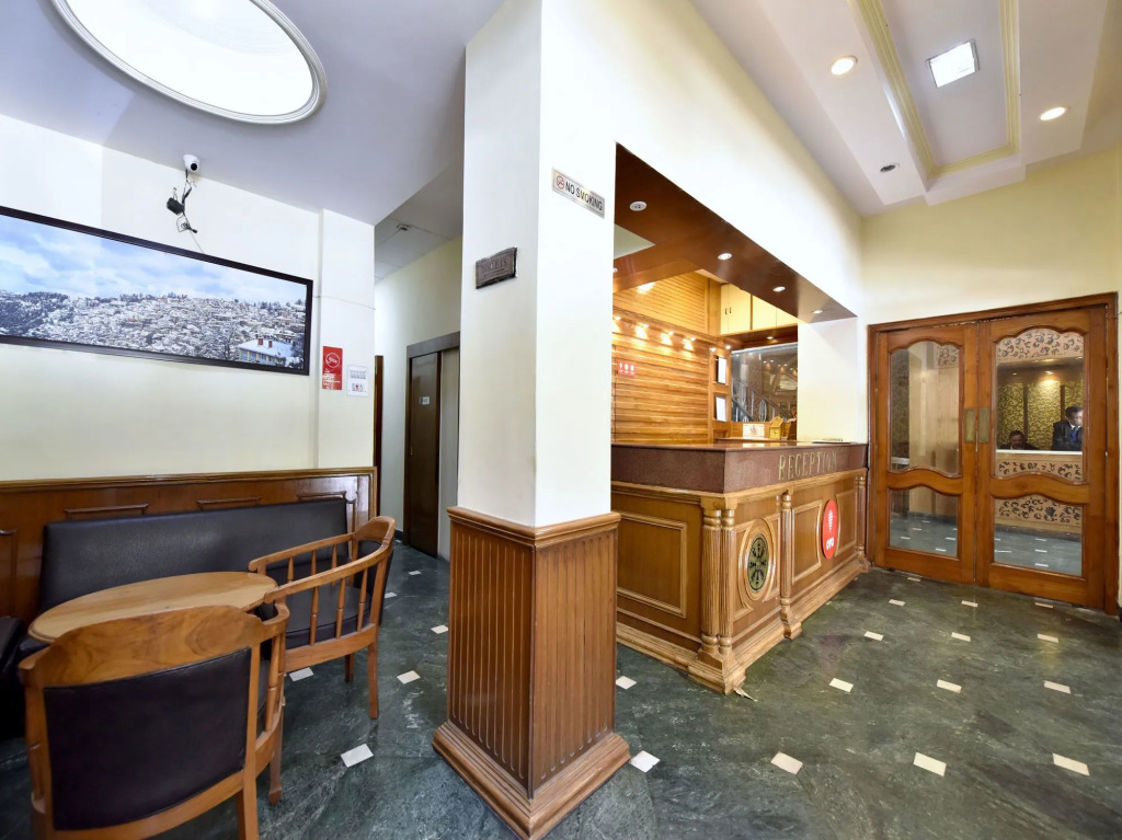 OYO 5268 Hotel Himland East