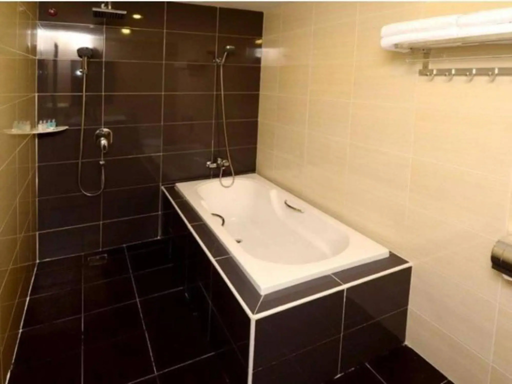 Hotel Nusa CT