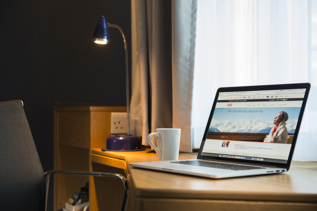 Holiday Inn Express Swansea East by IHG