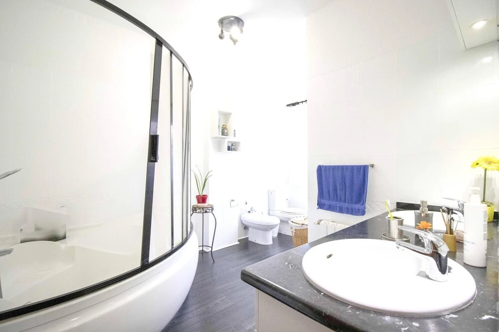 Villa With 5 Bedrooms In La Esperanza With Indoor Pool Enclosed Garden And Wifi
