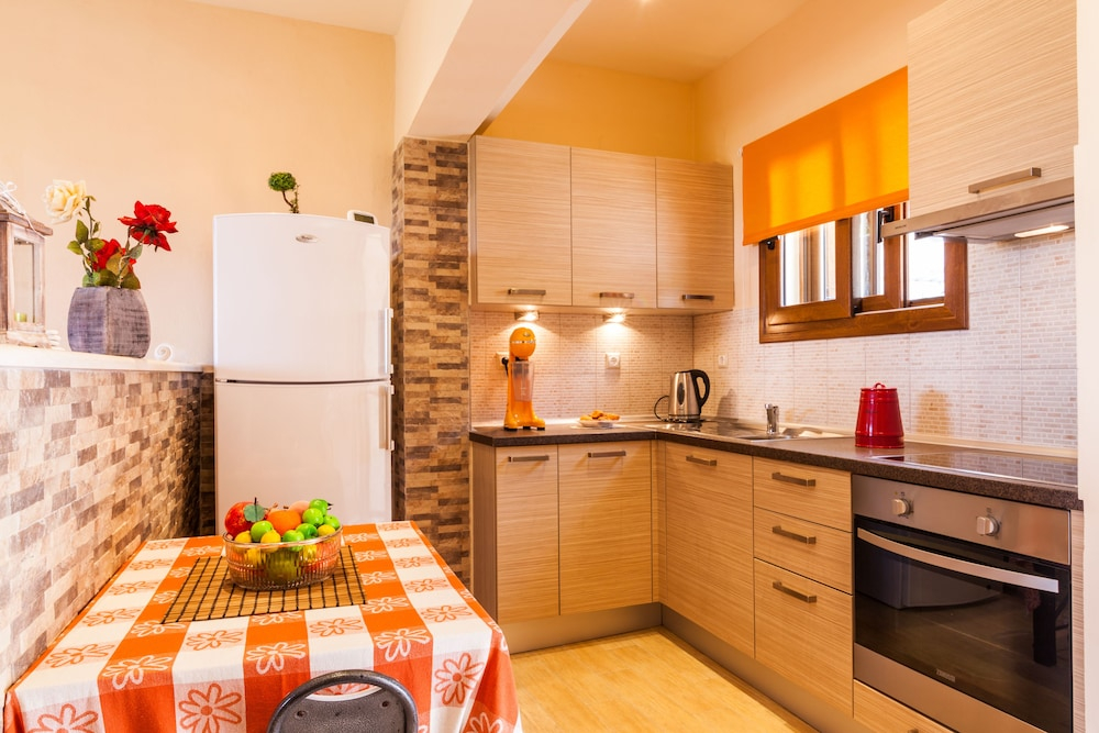 Loukia Luxury Apartments
