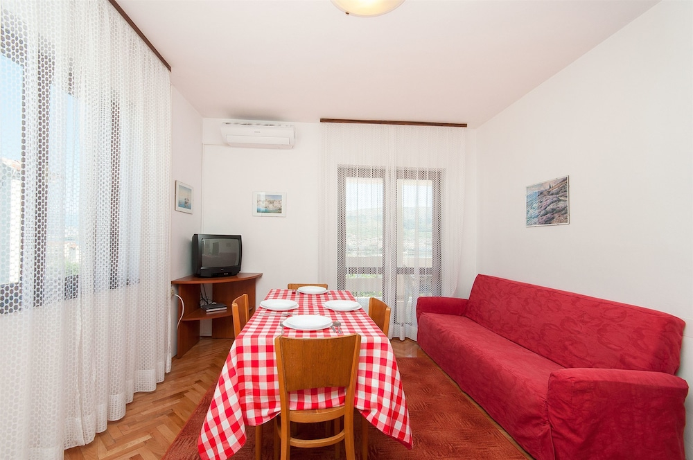Apartments Mate