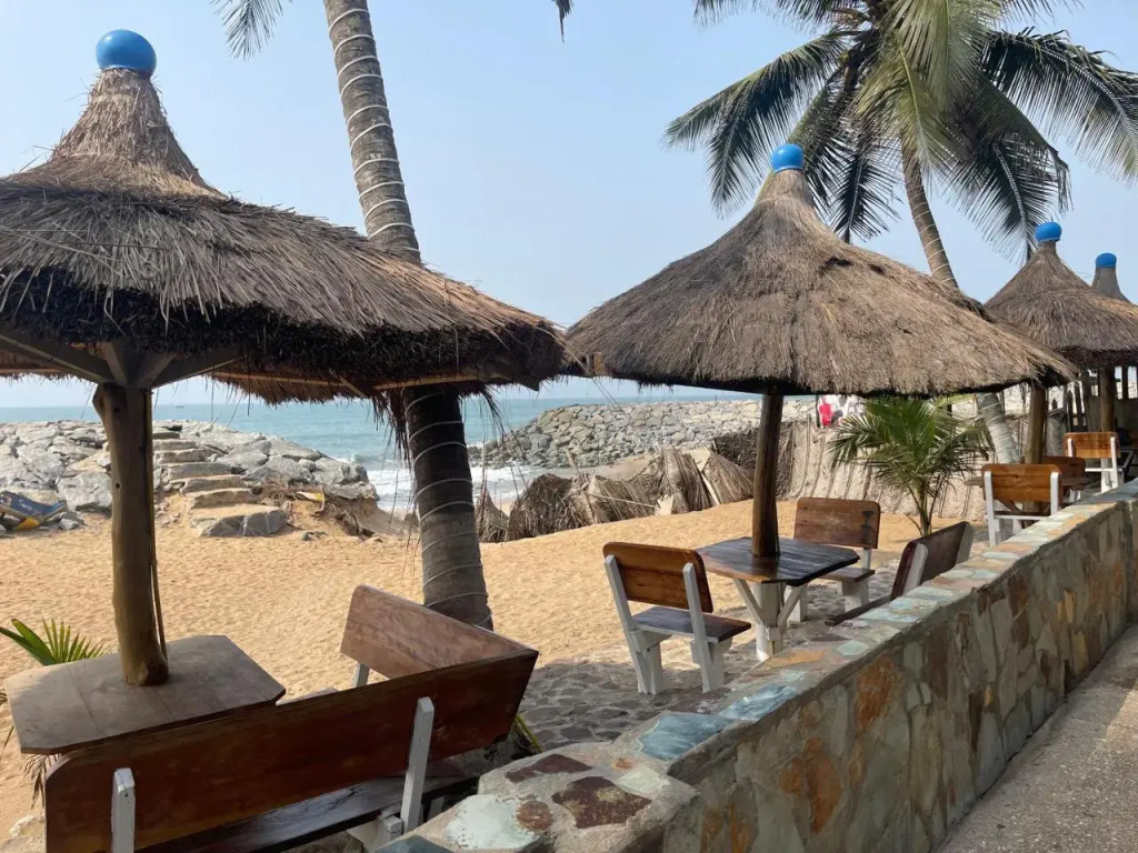 Oasis beach resort