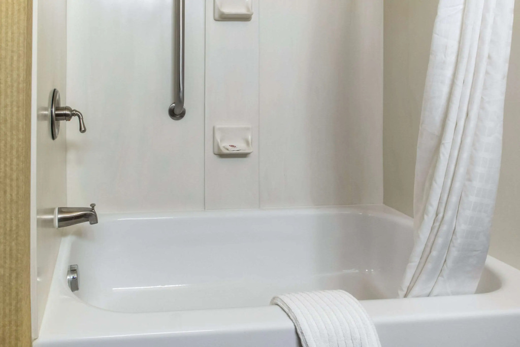 Comfort Suites Louisville Airport