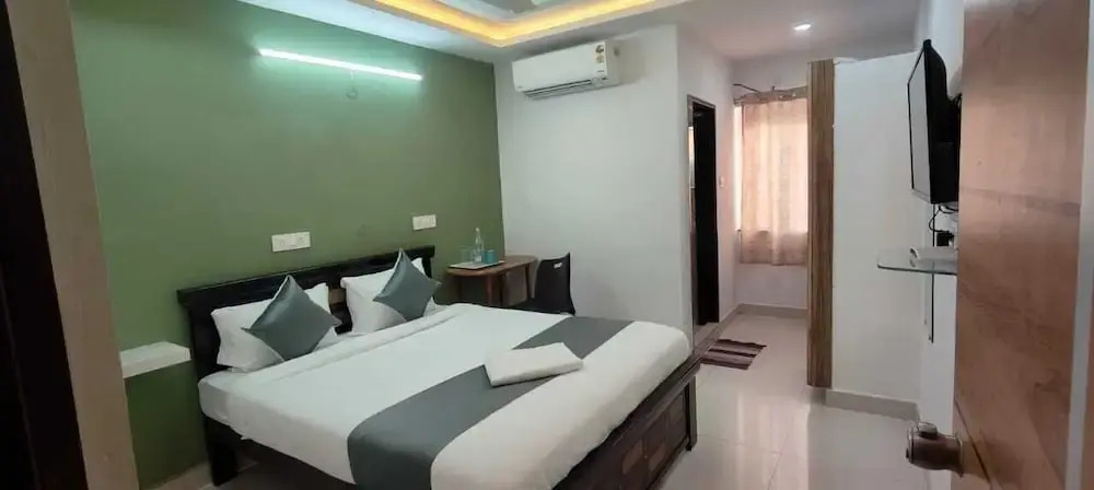 hotel cozy