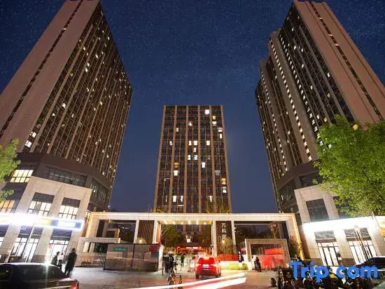 Xiangyu Light Homestay (Zhengzhou East Railway Station)