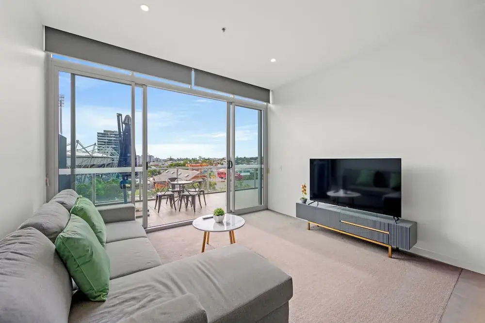 Trafalgar Lane Apartments by CLLIX