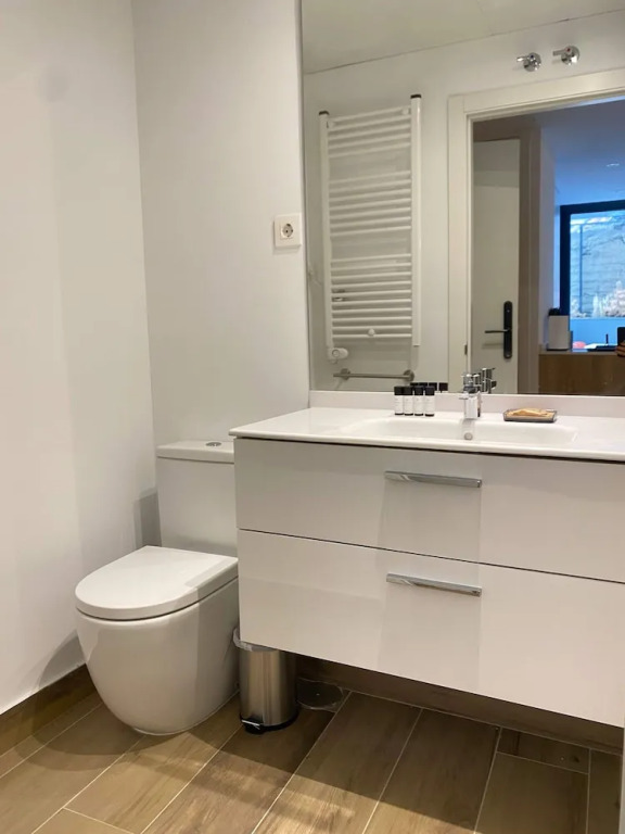 w Amazing 2BR With Terrace in Chueca
