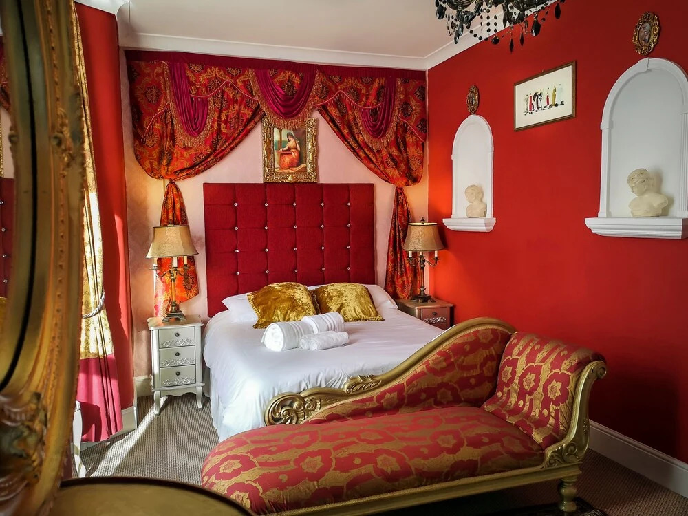Hotel Rouge