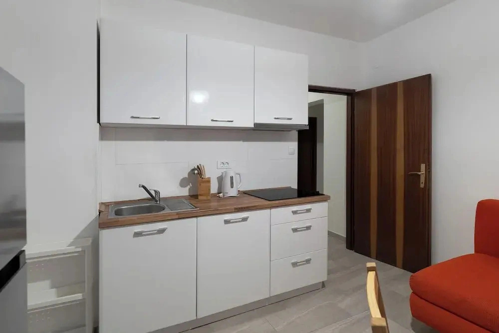 Apartments Pere