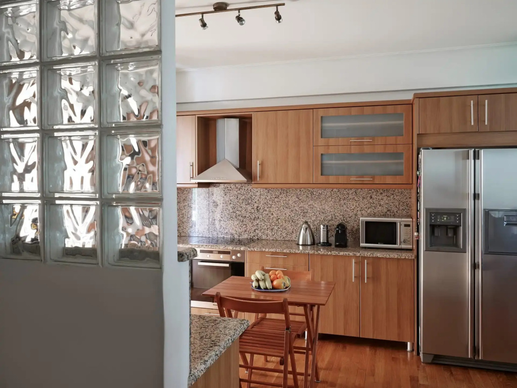 Evis Voula Home