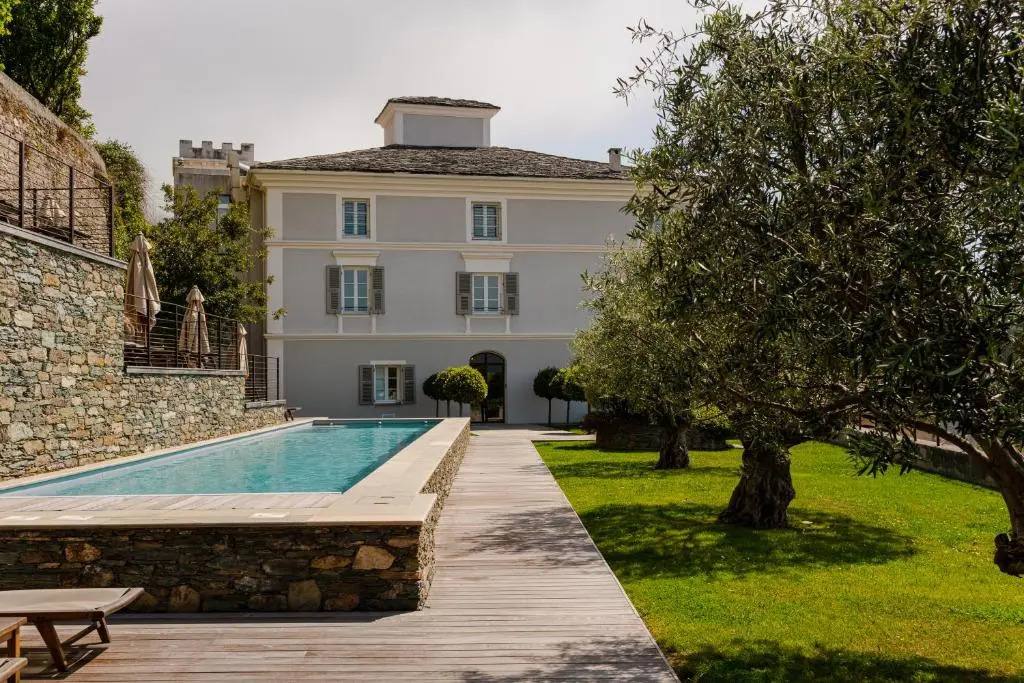 Boutique Hotel NOAE by Emerald Stay