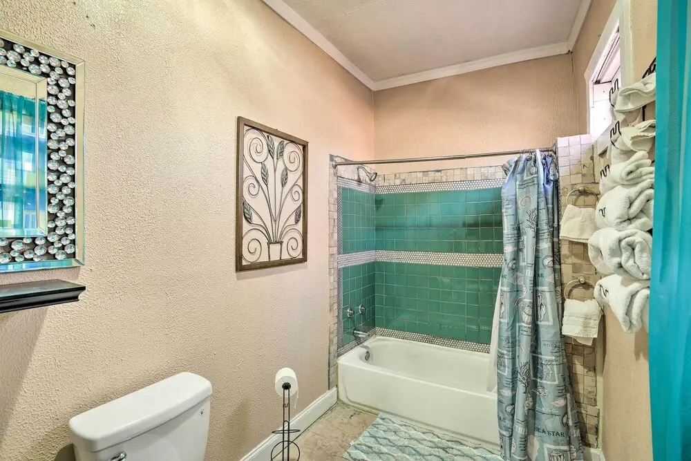 Cozy Shreveport Vacation Rental ~ 4 Mi to Dtwn