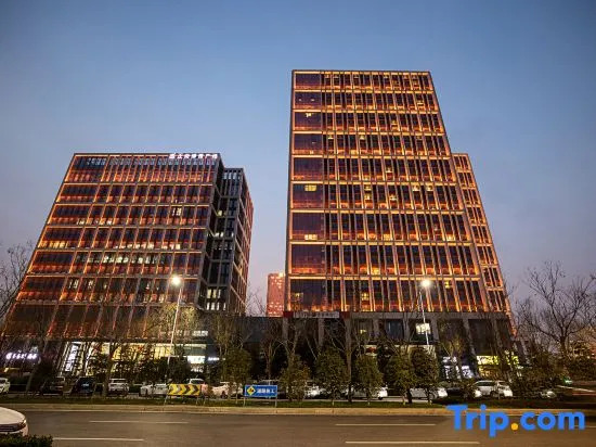 Yuan Art Hotel